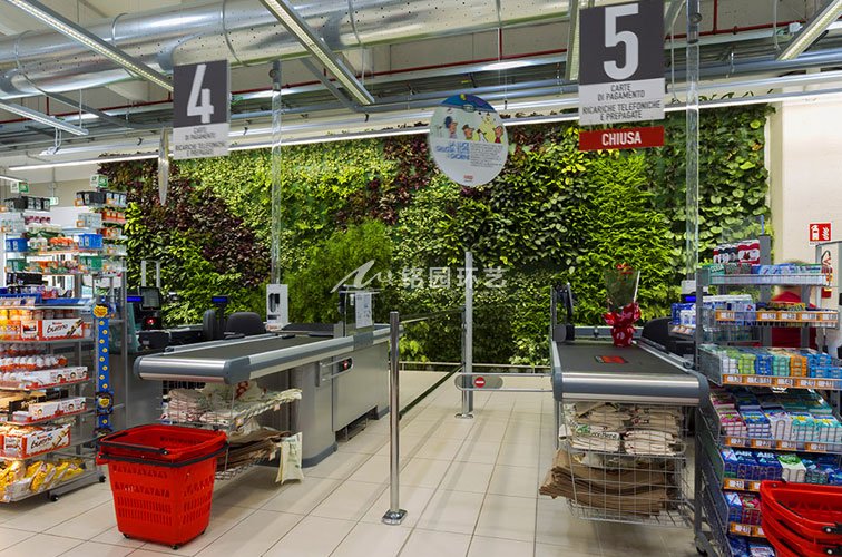 超市植物墙，购物中心垂直绿化景观