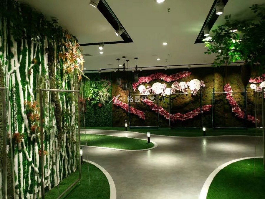 卖场园林景观造景，深圳某卖场绿植景观软装装饰
